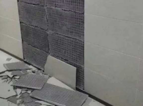 佛坪瓷砖空鼓维修公司分享下佛坪墙砖松动维修的知识